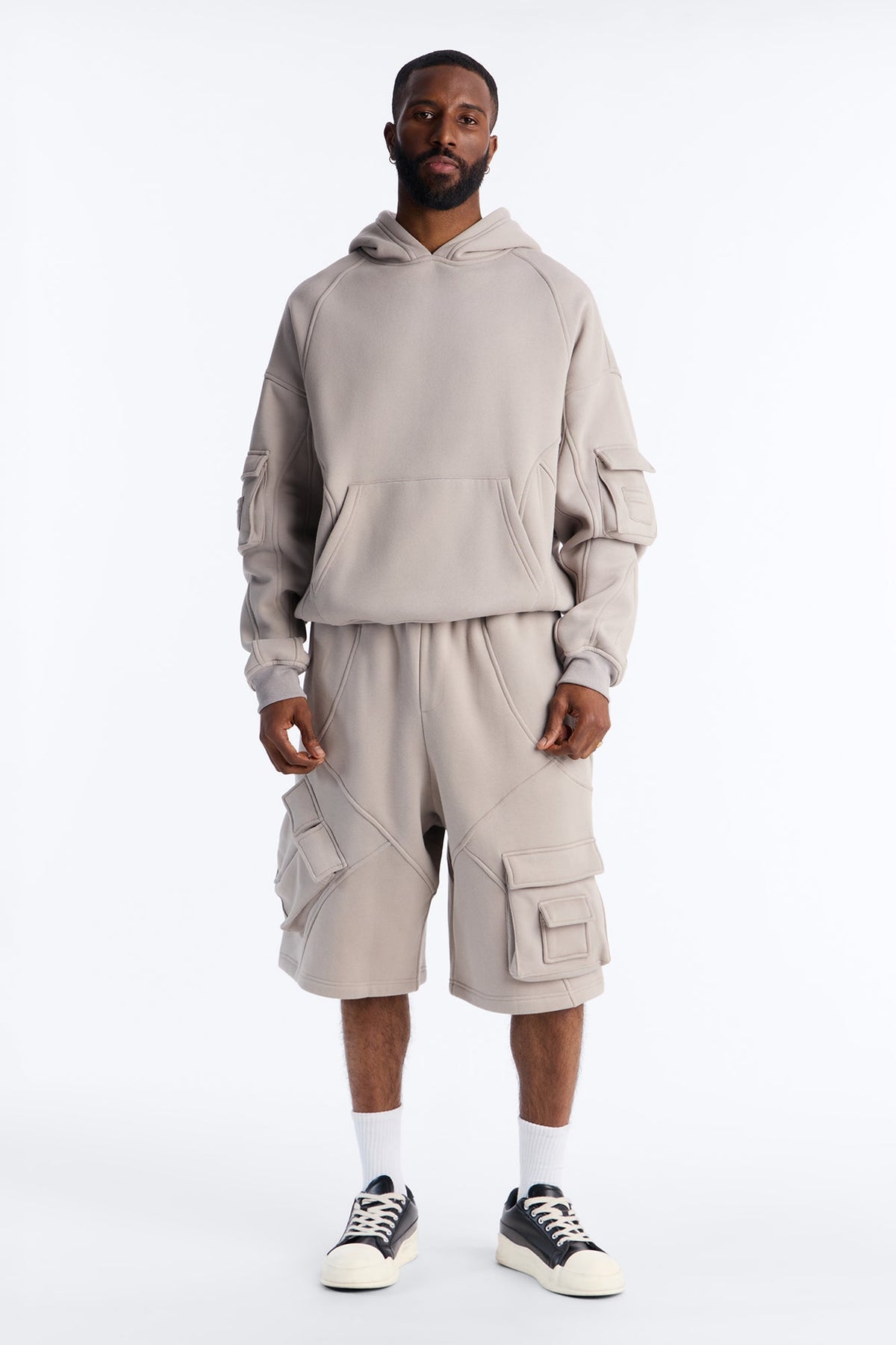 Baggy Chaos Cargo Sweatshort - Grey image 1