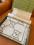 Gucci Check Pattern Scarf - 944939655 - Photo 1