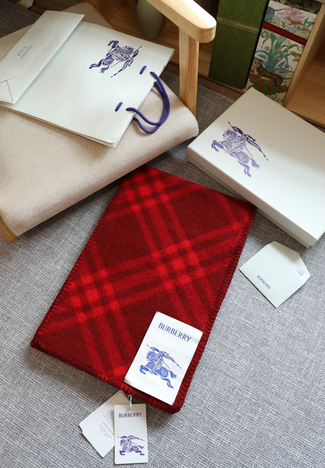 Burberry Scarf - 973238588 - Photo 1