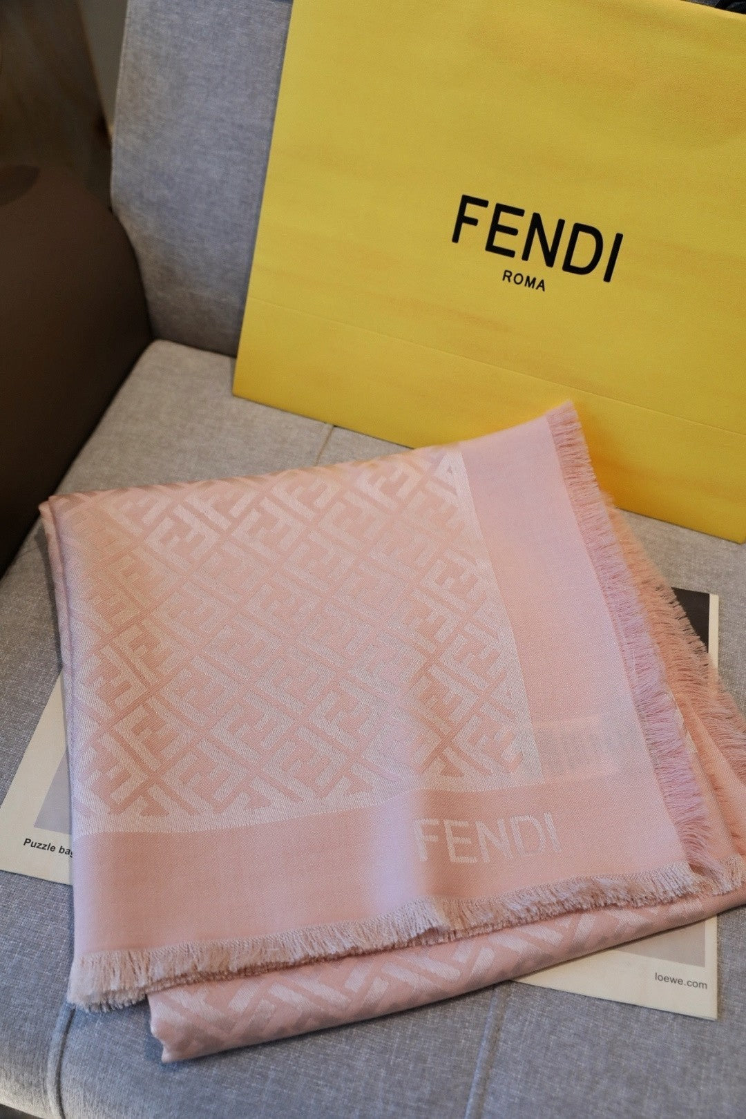 Fendi Jacquard Logo Detail Square Scarf - 1245374419 - Photo 1