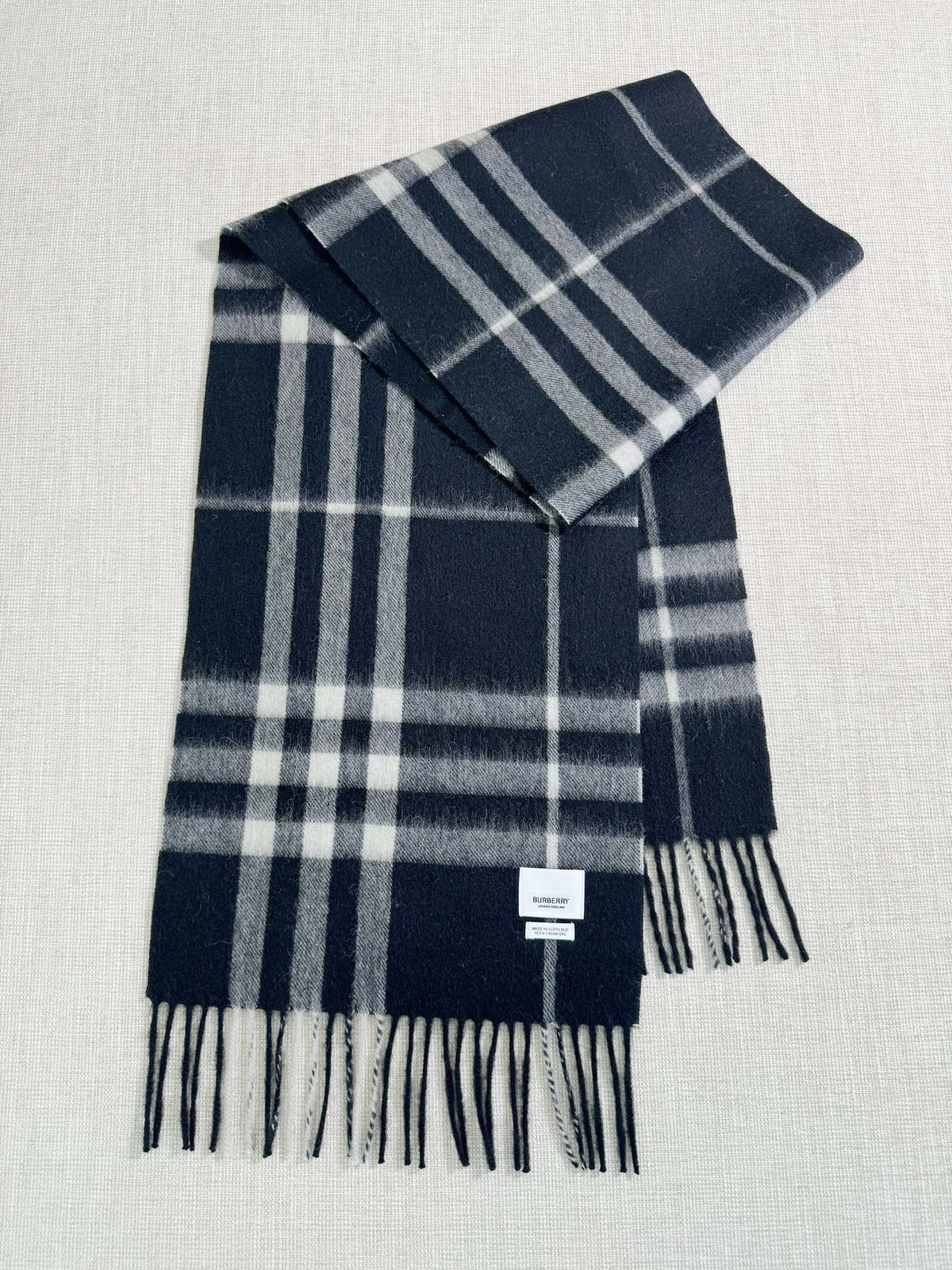 Burberry Check Pattern Scarf - 973282075 - Photo 1
