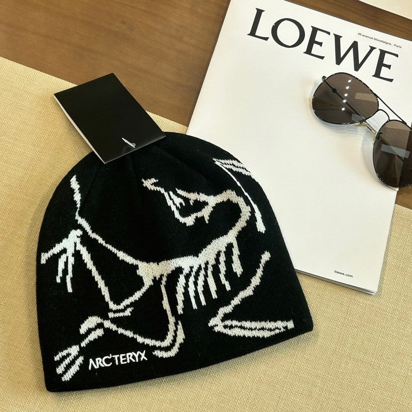 Arcteryx Knit Beanie - 947601948 - Photo 1