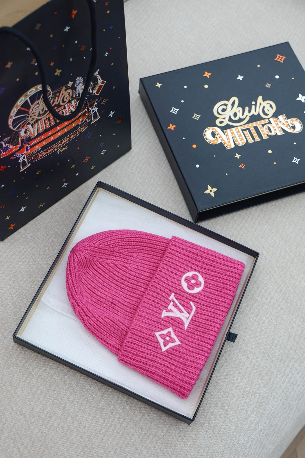 Louis Vuitton Embroidered Logo Detail Beanie - 1141776968 - Photo 1