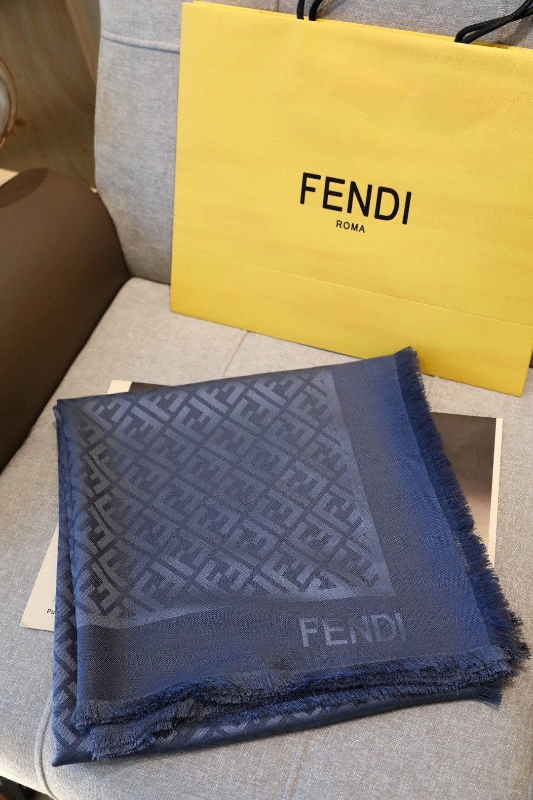 Fendi Jacquard Logo Detail Square Scarf - 1245374008 - Photo 1