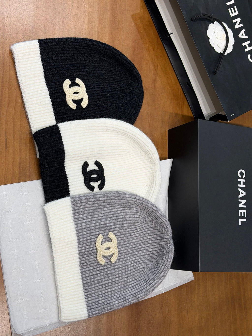 Chanel Colorblock Printed Beanie - 1245543831 - Photo 1