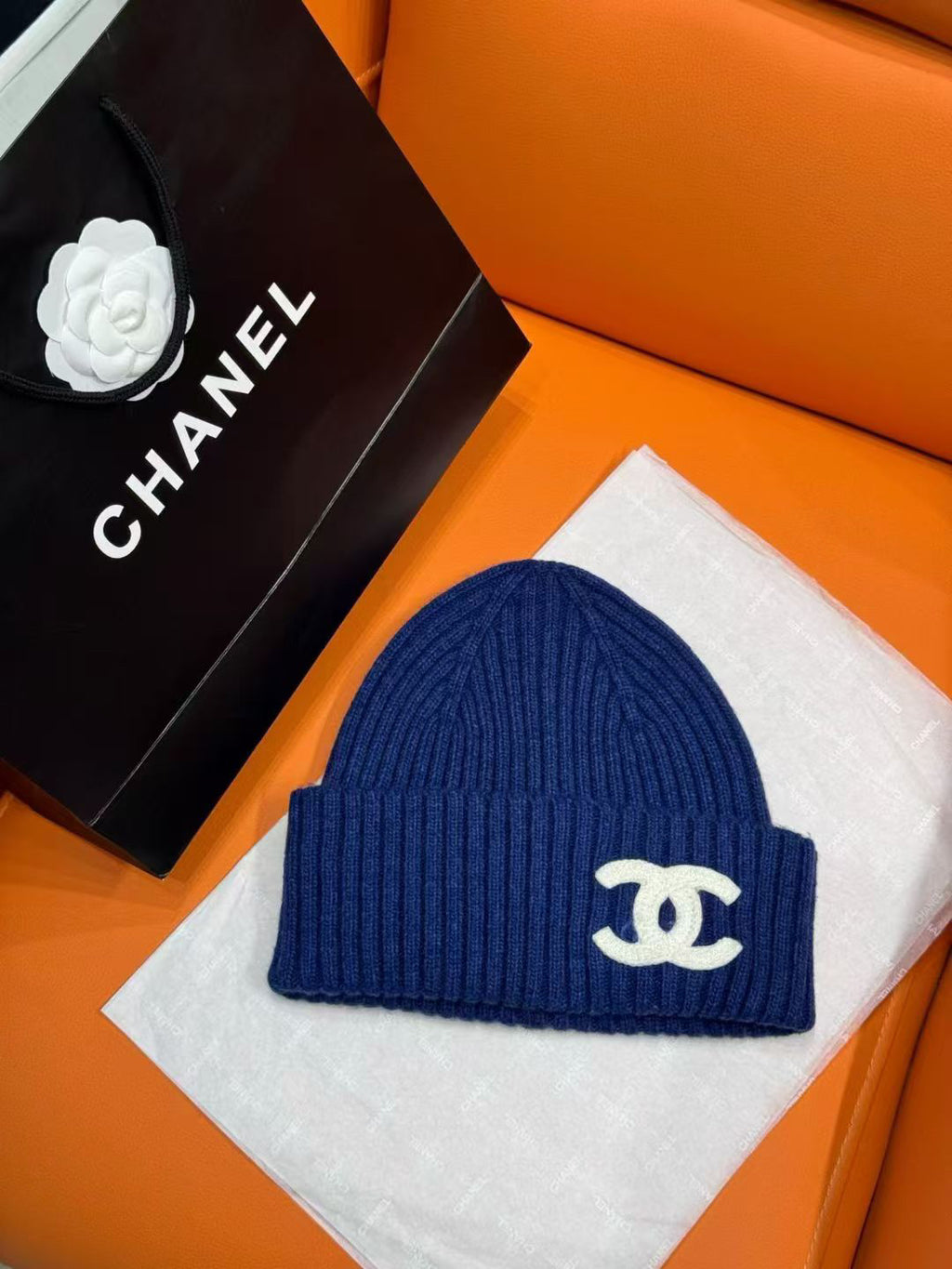 Chanel Logo Detail Knit Beanie - 1149273282 - Photo 1