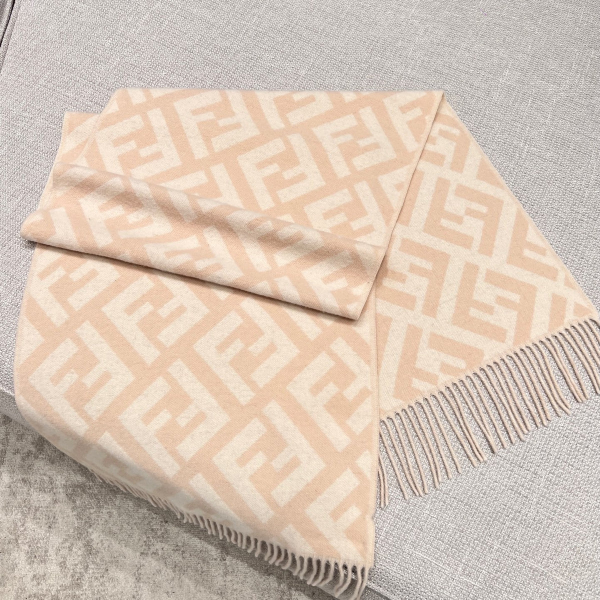 Fendi Jacquard Logo Detail Scarf - 1245378822 - Photo 1