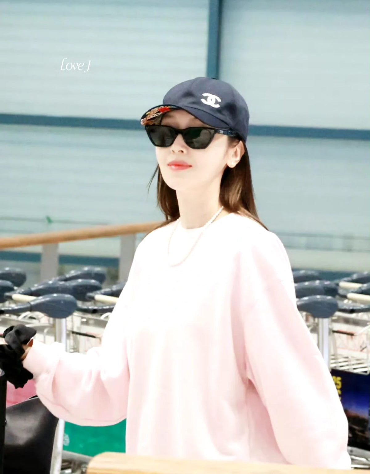 Chanel Baseball Cap - 1003669108 - Photo 1
