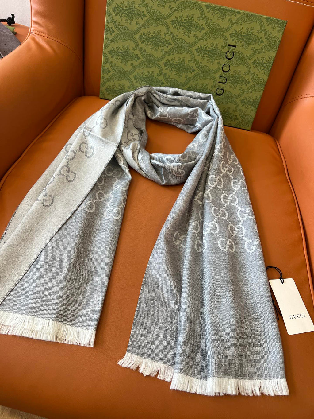 Gucci Jacquard Logo Detail Scarf - 934801552 - Photo 1