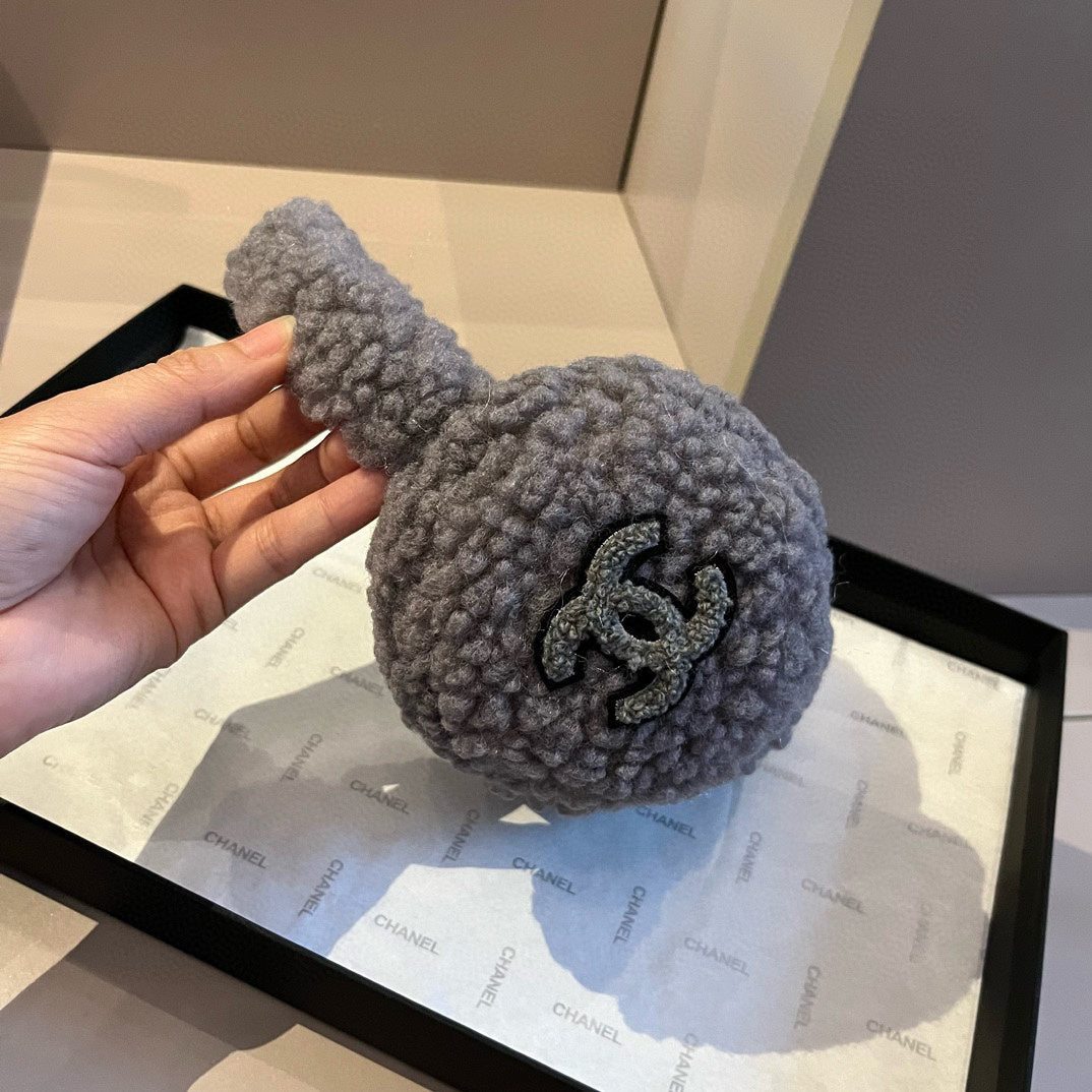 Chanel Earmuffs - 973362373 - Photo 1
