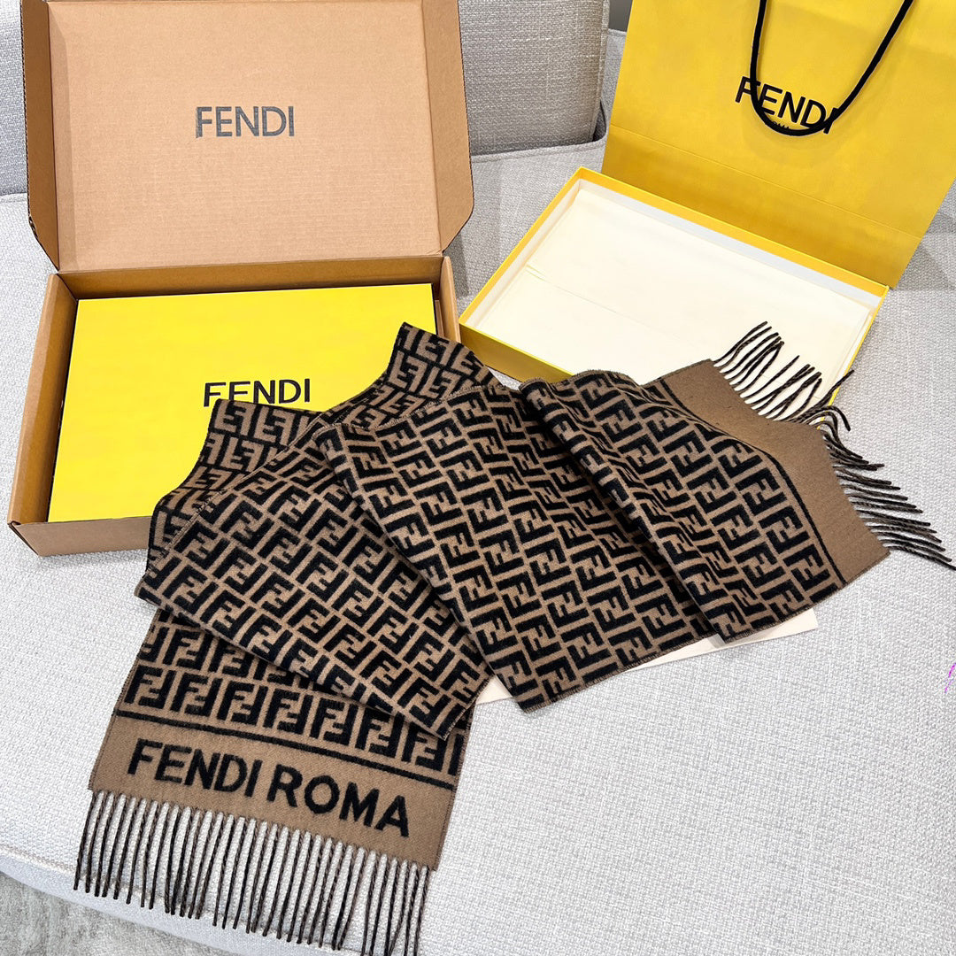 Fendi Jacquard Logo Detail Scarf - 984596780 - Photo 1