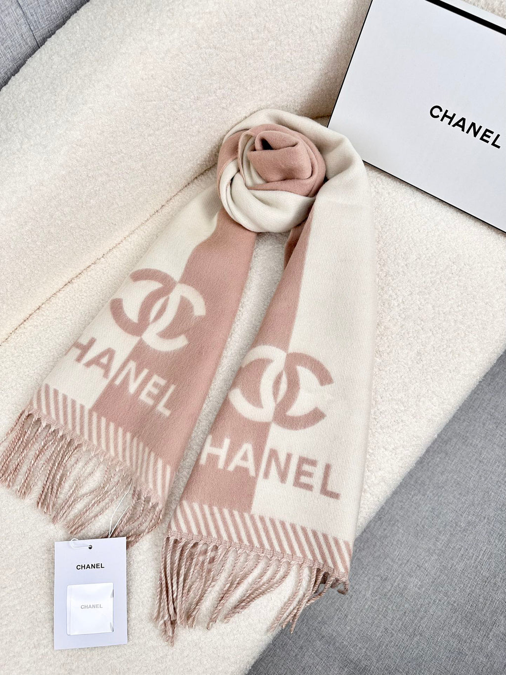 Chanel Jacquard Colorblock Scarf - 926560627 - Photo 1