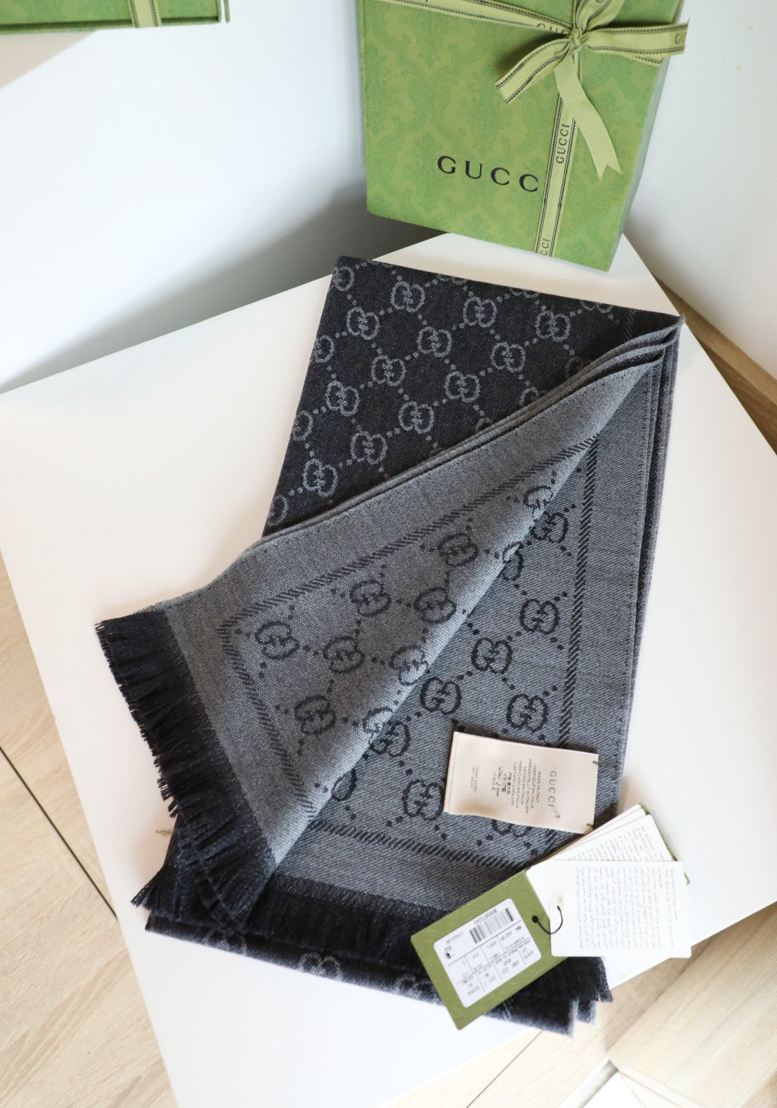 Gucci Colorblock Scarf - 968684256 - Photo 1