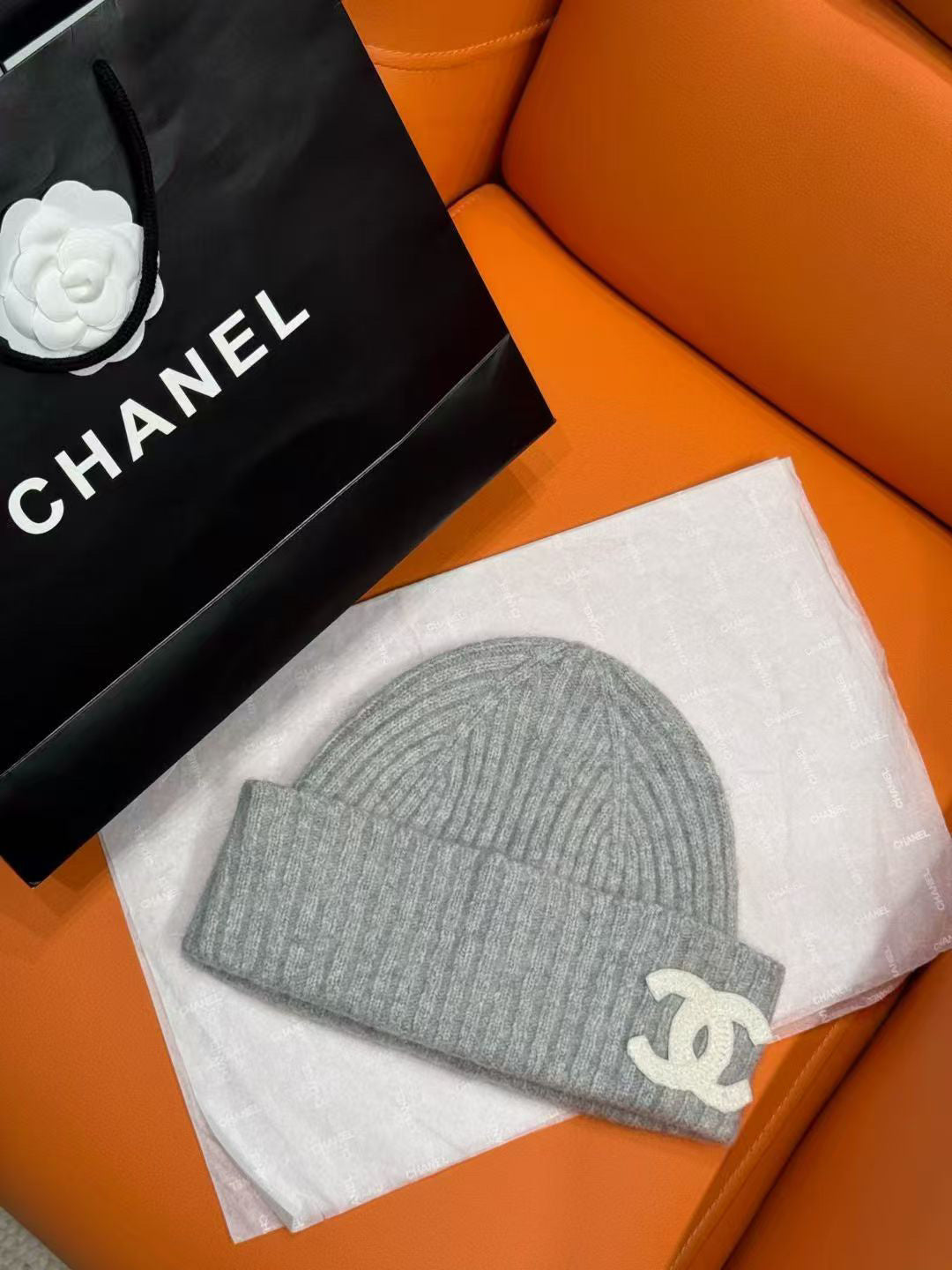 Chanel Logo Detail Knit Beanie - 1149273275 - Photo 1