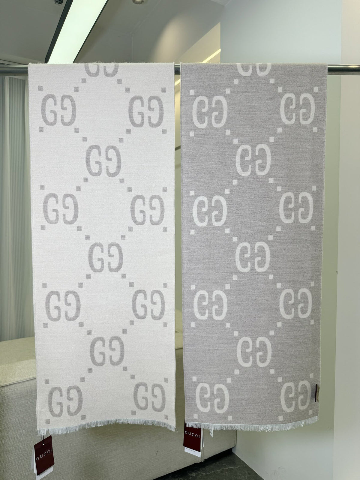 Gucci Scarf - 974269986 - Photo 1