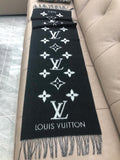 Louis Vuitton Scarf - 945544865 - Photo 1