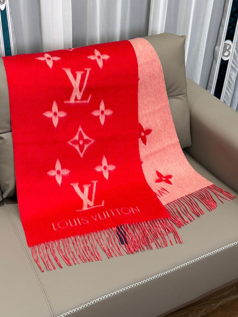 Louis Vuitton Jacquard Scarf - 944931867 - Photo 1