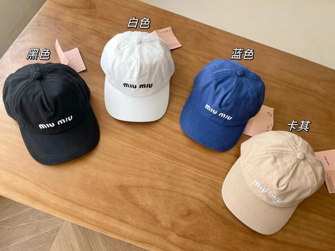 Miu Miu Baseball Cap - 1007029235 - Photo 1