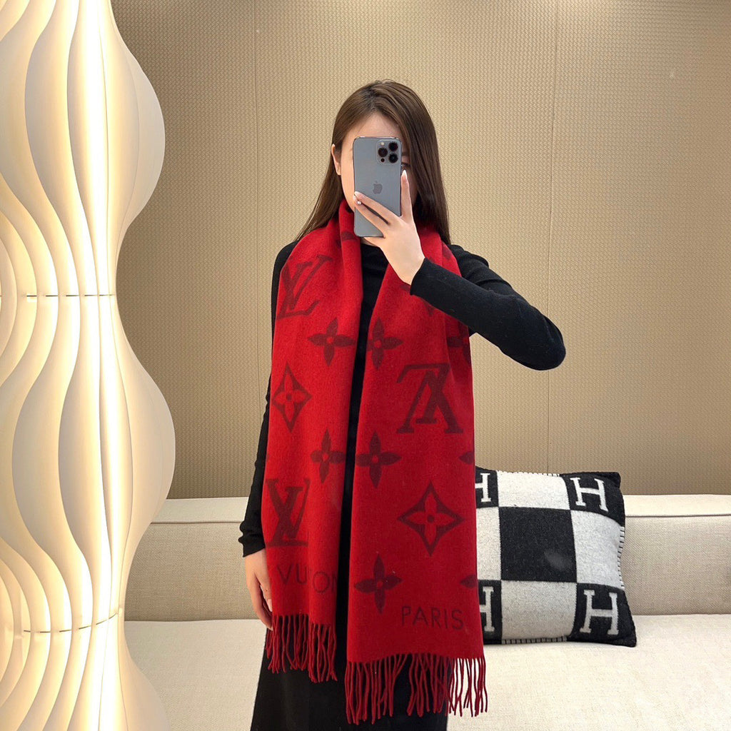 Louis Vuitton Scarf - 981252967 - Photo 1