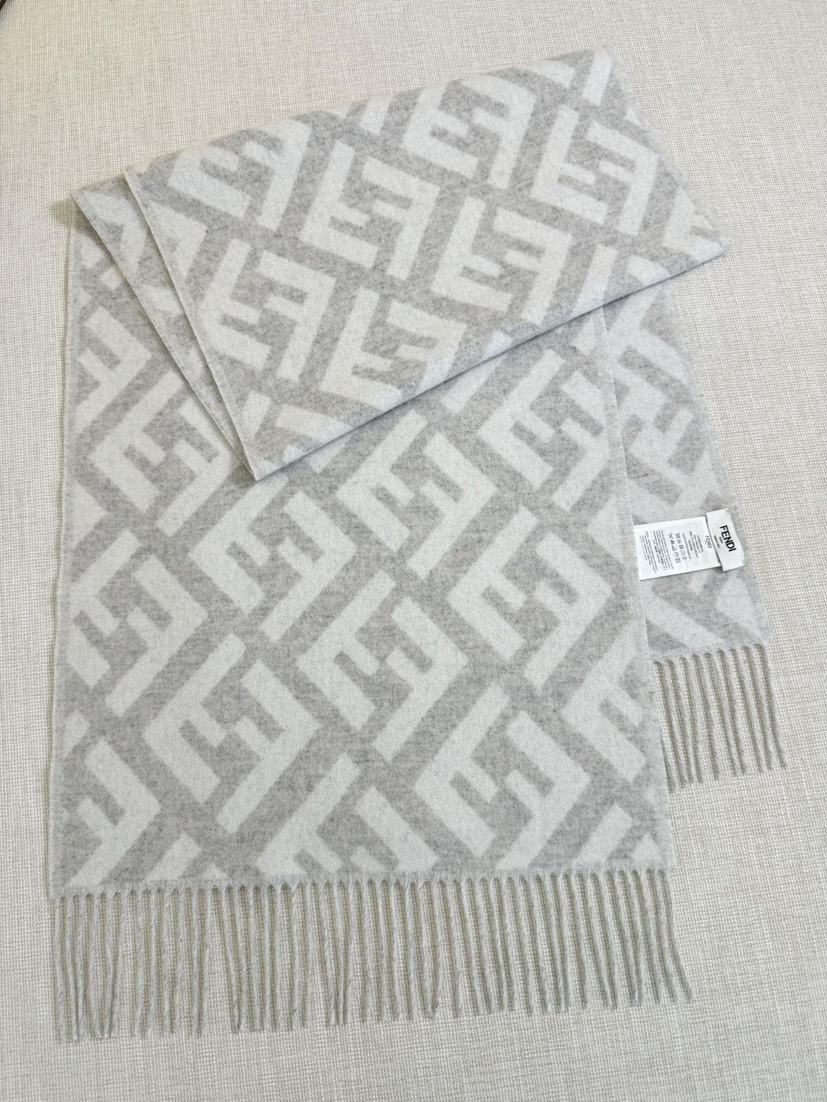 Fendi Jacquard Logo Detail Scarf - 973645480 - Photo 1