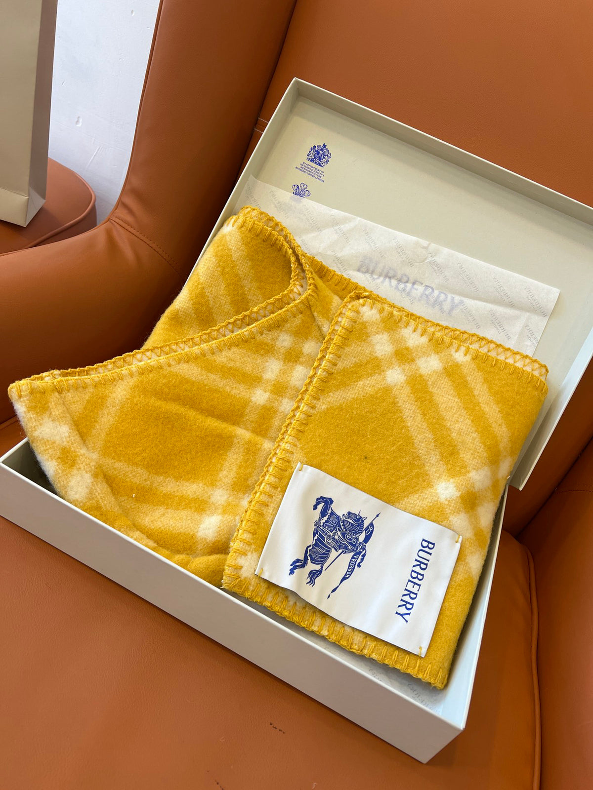 Burberry Check Pattern Beanie - 979032634 - Photo 1