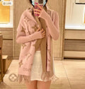 Louis Vuitton Scarf - 945247864 - Photo 1