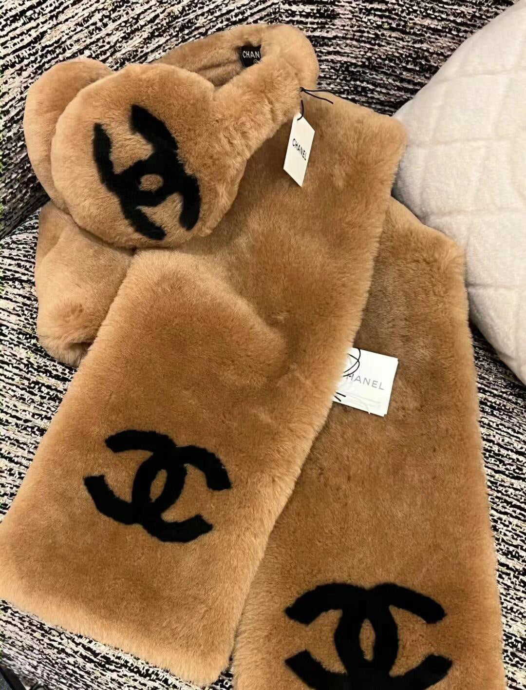 Chanel Scarf - 934001044 - Photo 1