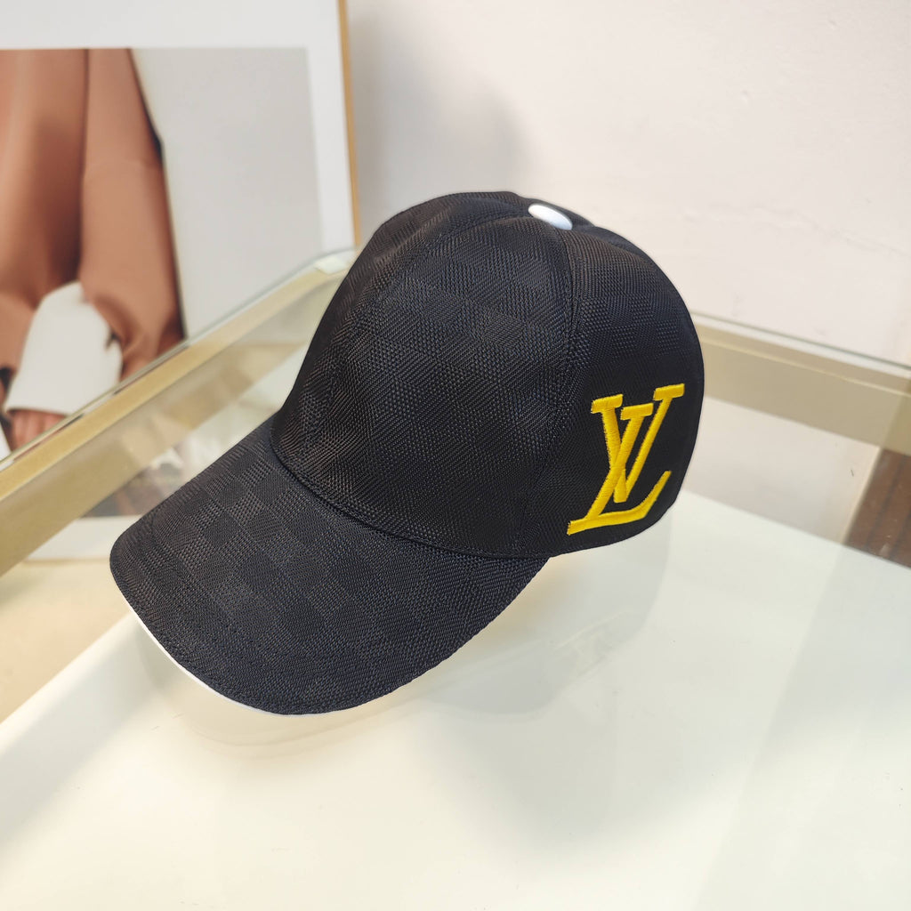 Louis Vuitton Baseball Cap - 993972192 - Photo 1