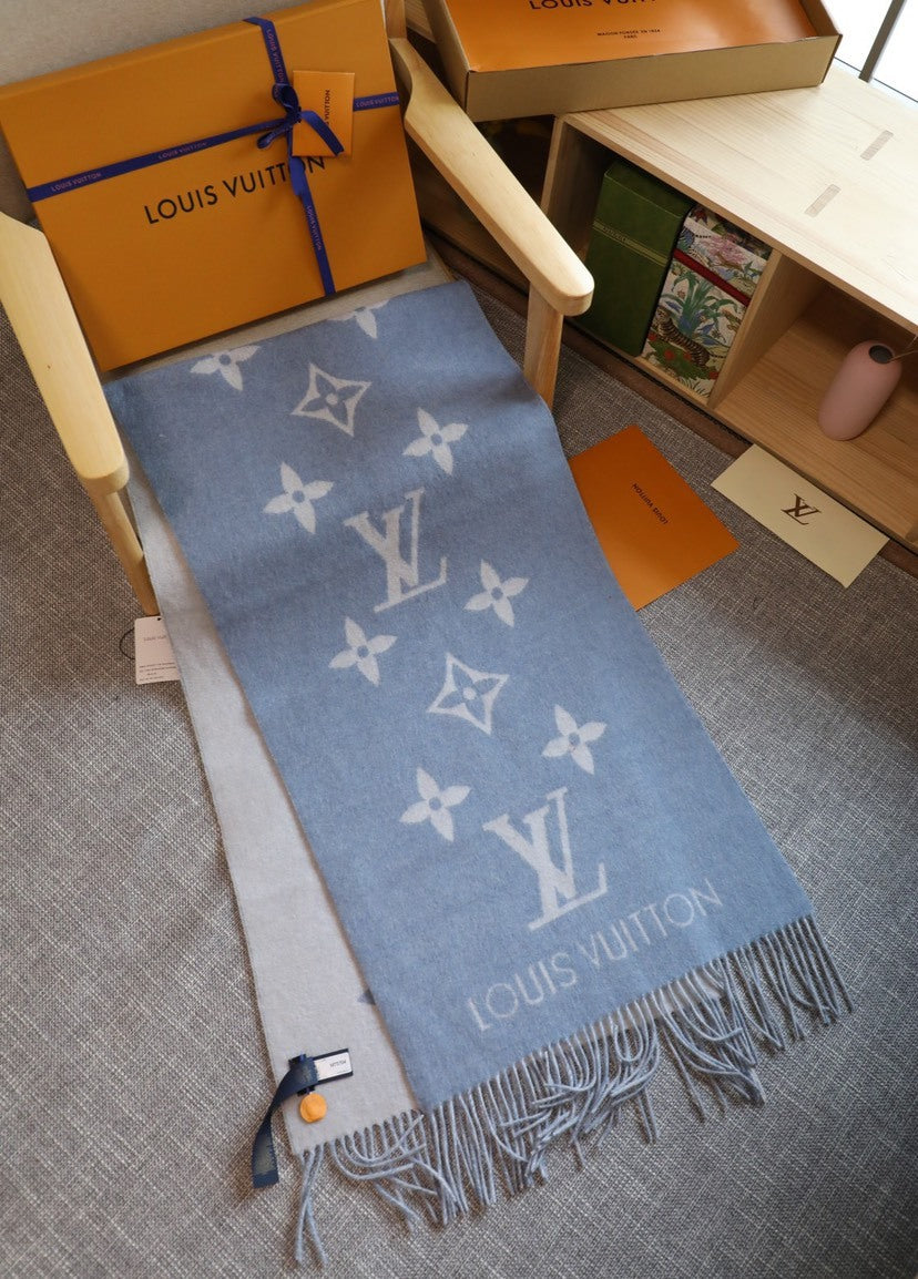 Louis Vuitton Scarf - 949202033 - Photo 1