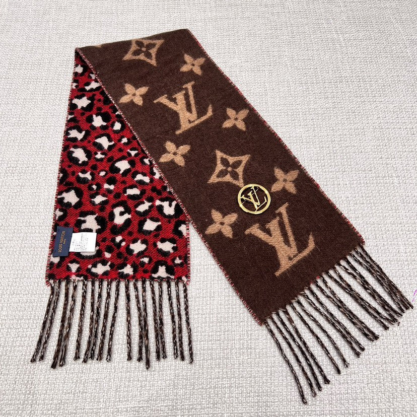 Louis Vuitton Scarf - 947000653 - Photo 2