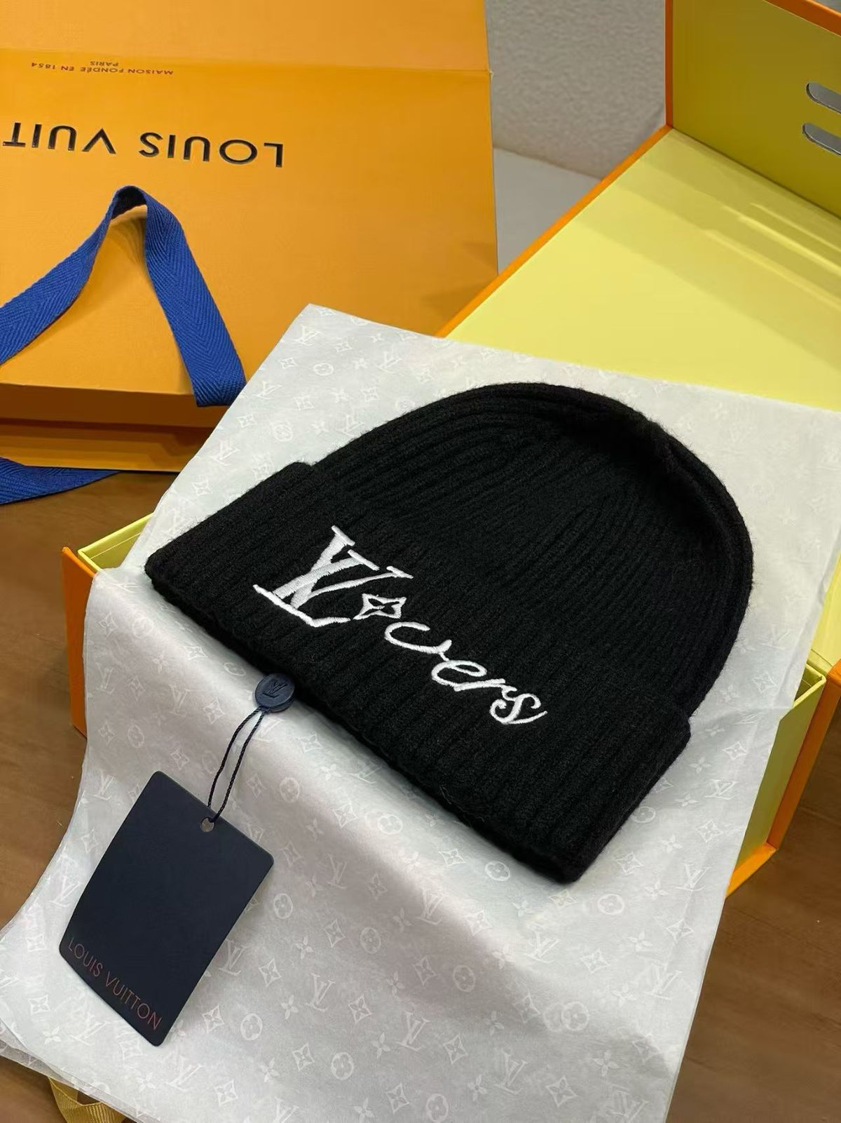 Louis Vuitton Embroidered Logo Detail Beanie - 1149273393 - Photo 2