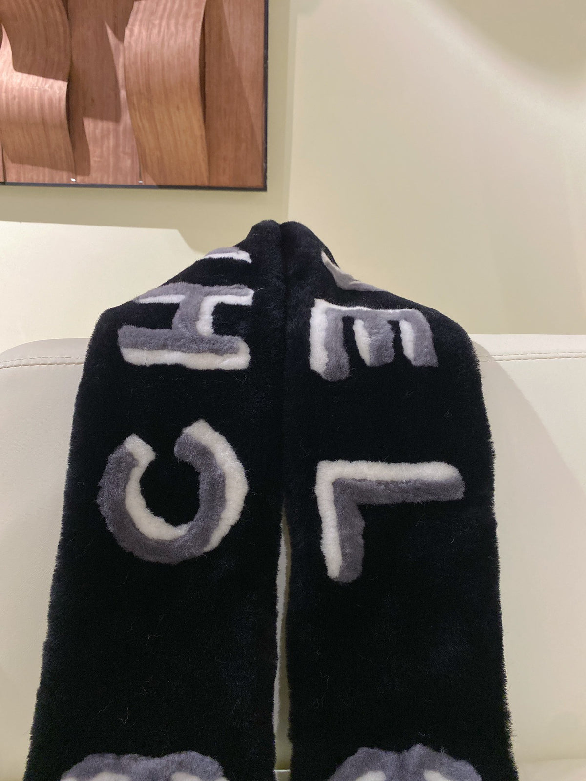 Chanel Gradient Logo Detail Scarf - 962272425 - Photo 2