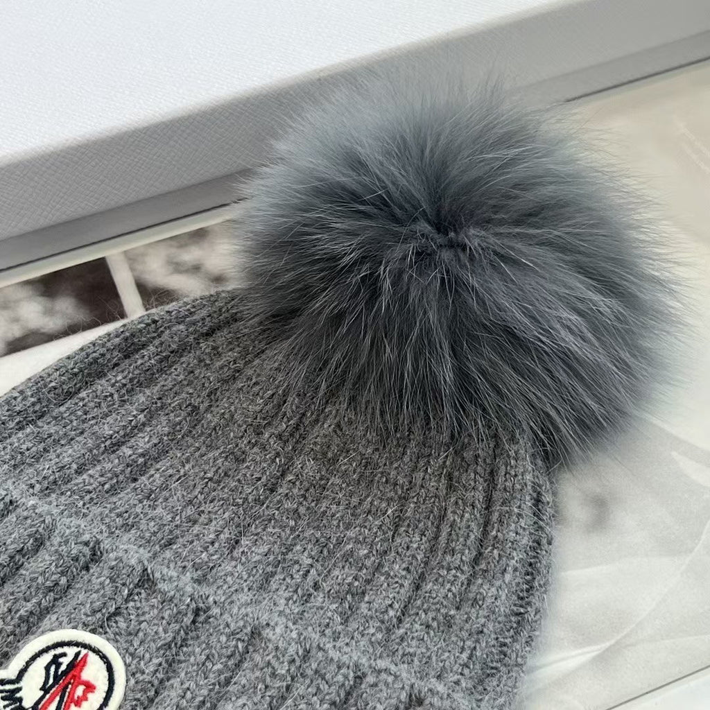 Moncler Knit Pom-Pom Beanie - 1107214005 - Photo 2