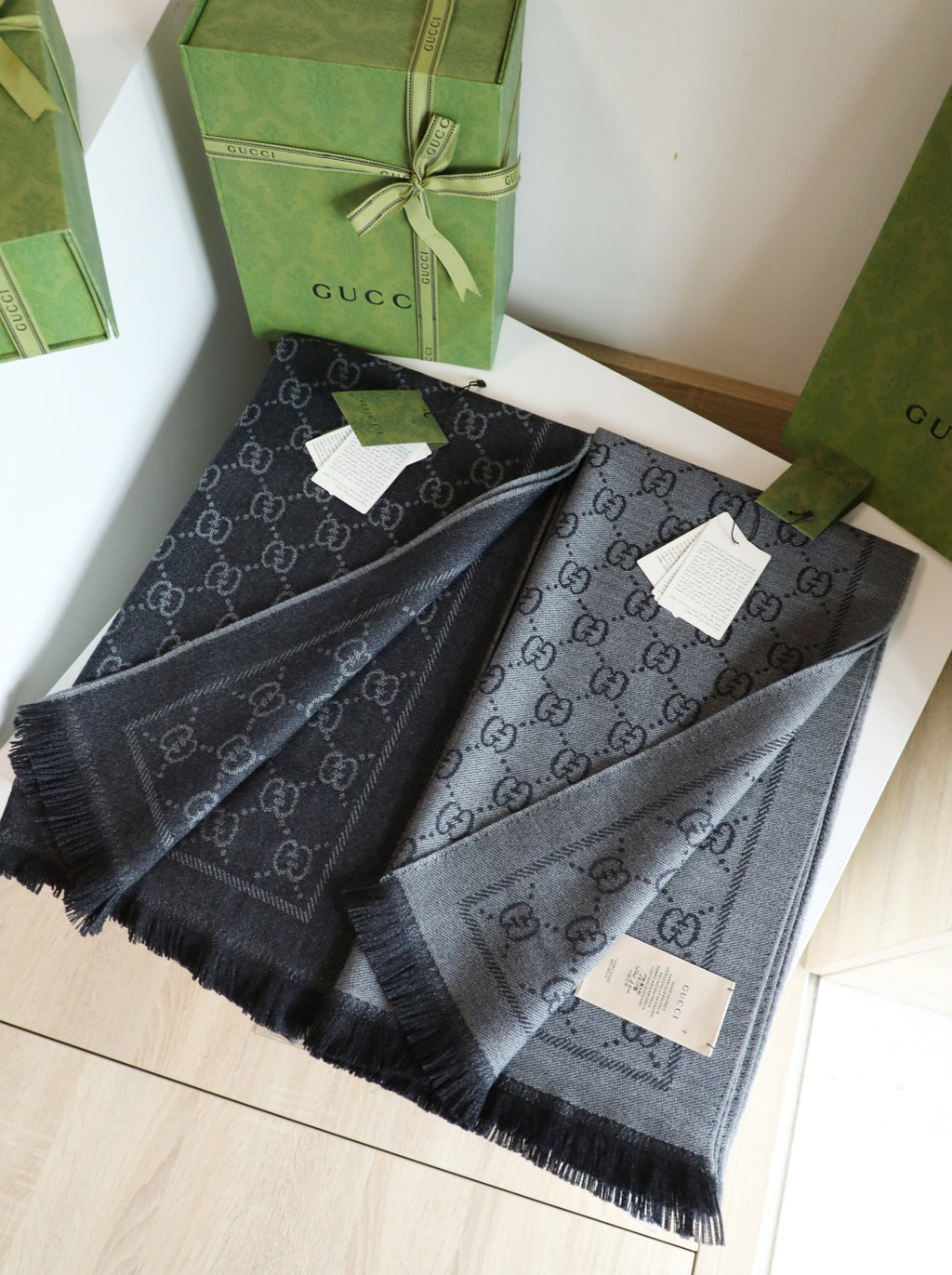 Gucci Colorblock Scarf - 968684256 - Photo 2
