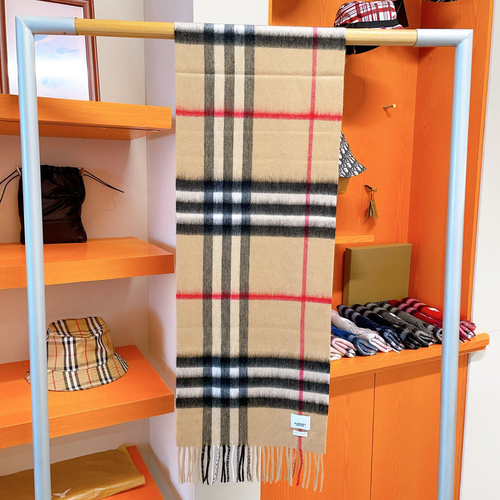 Burberry Check Pattern Scarf - 975222425 - Photo 2
