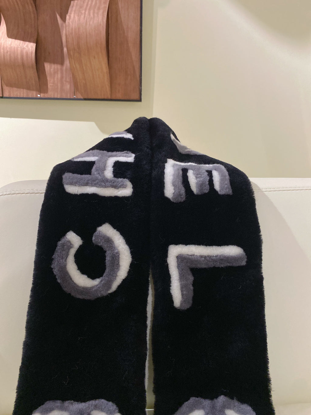 Chanel Gradient Logo Detail Scarf - 962272425 - Photo 2