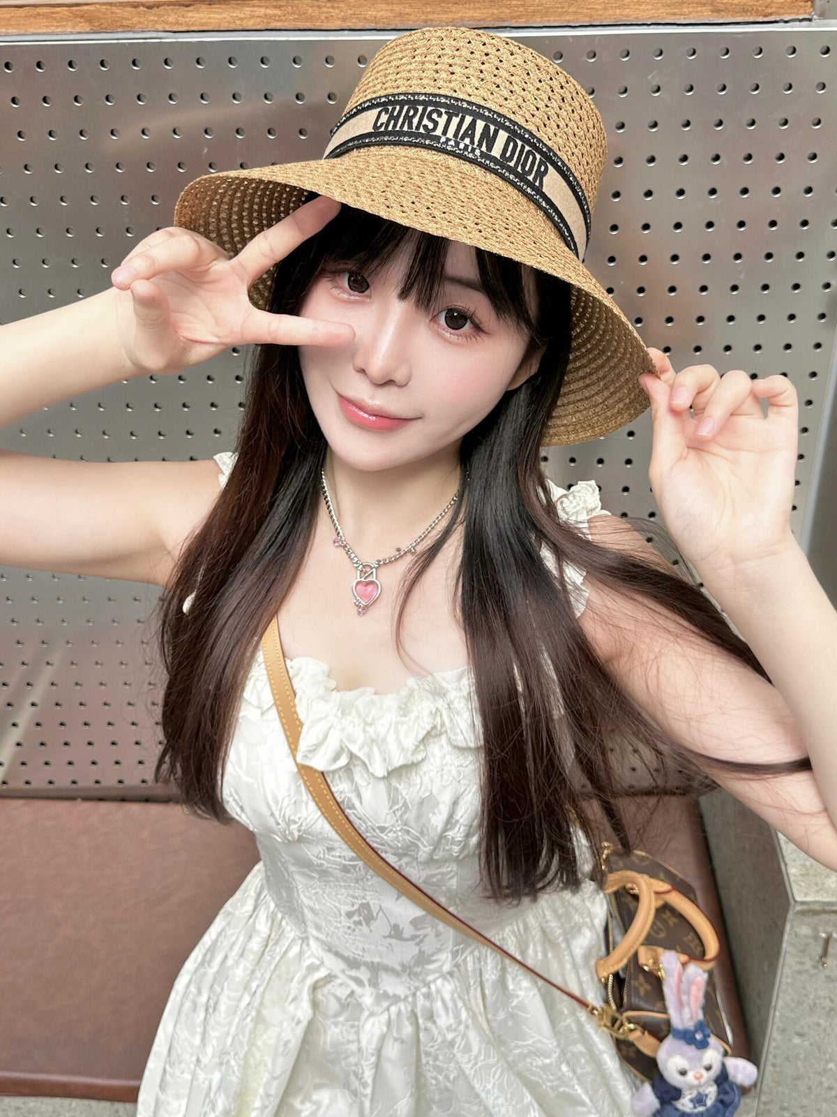 Dior Embroidered Logo Detail Sun Hat - 1009271955 - Photo 2