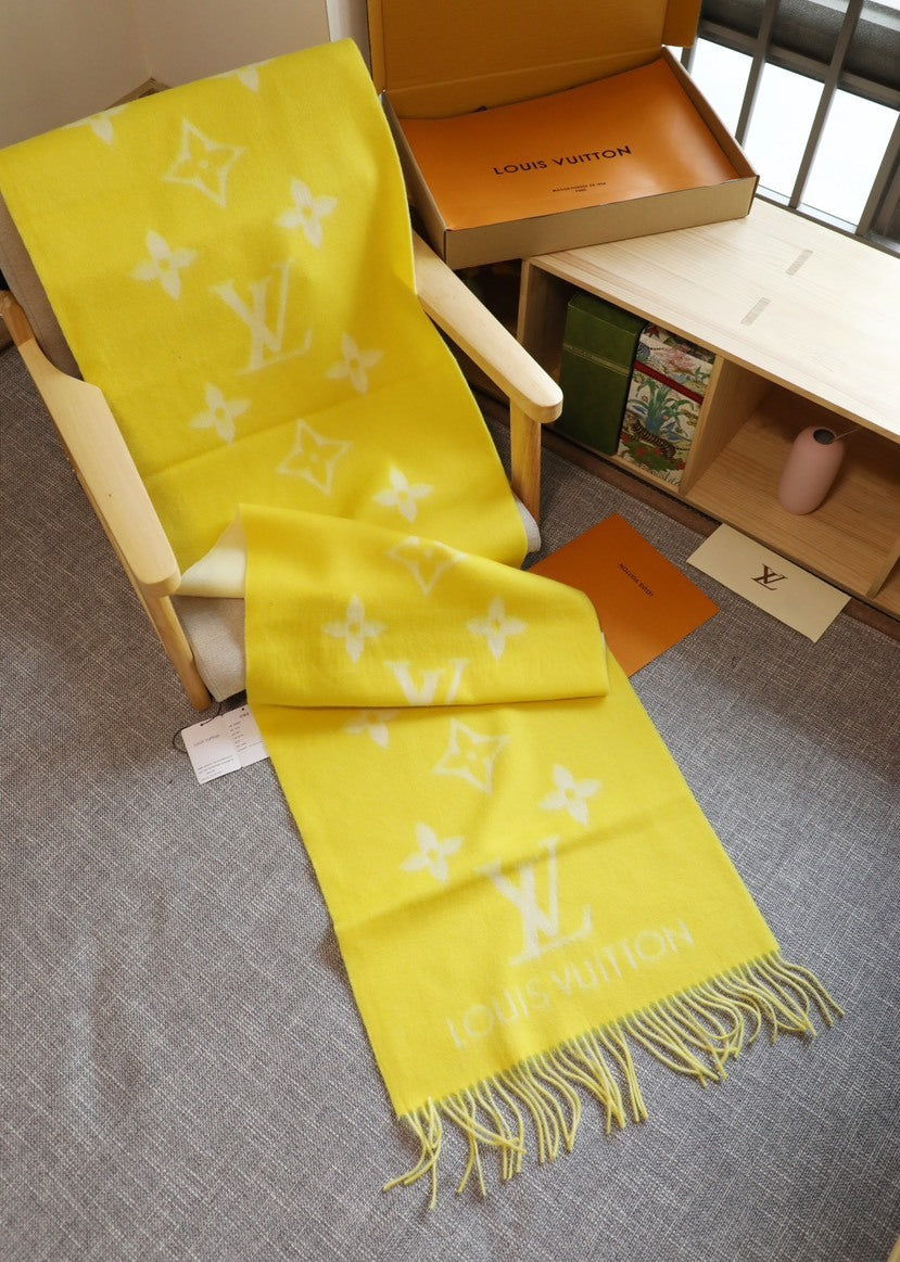 Louis Vuitton Scarf - 949201092 - Photo 2