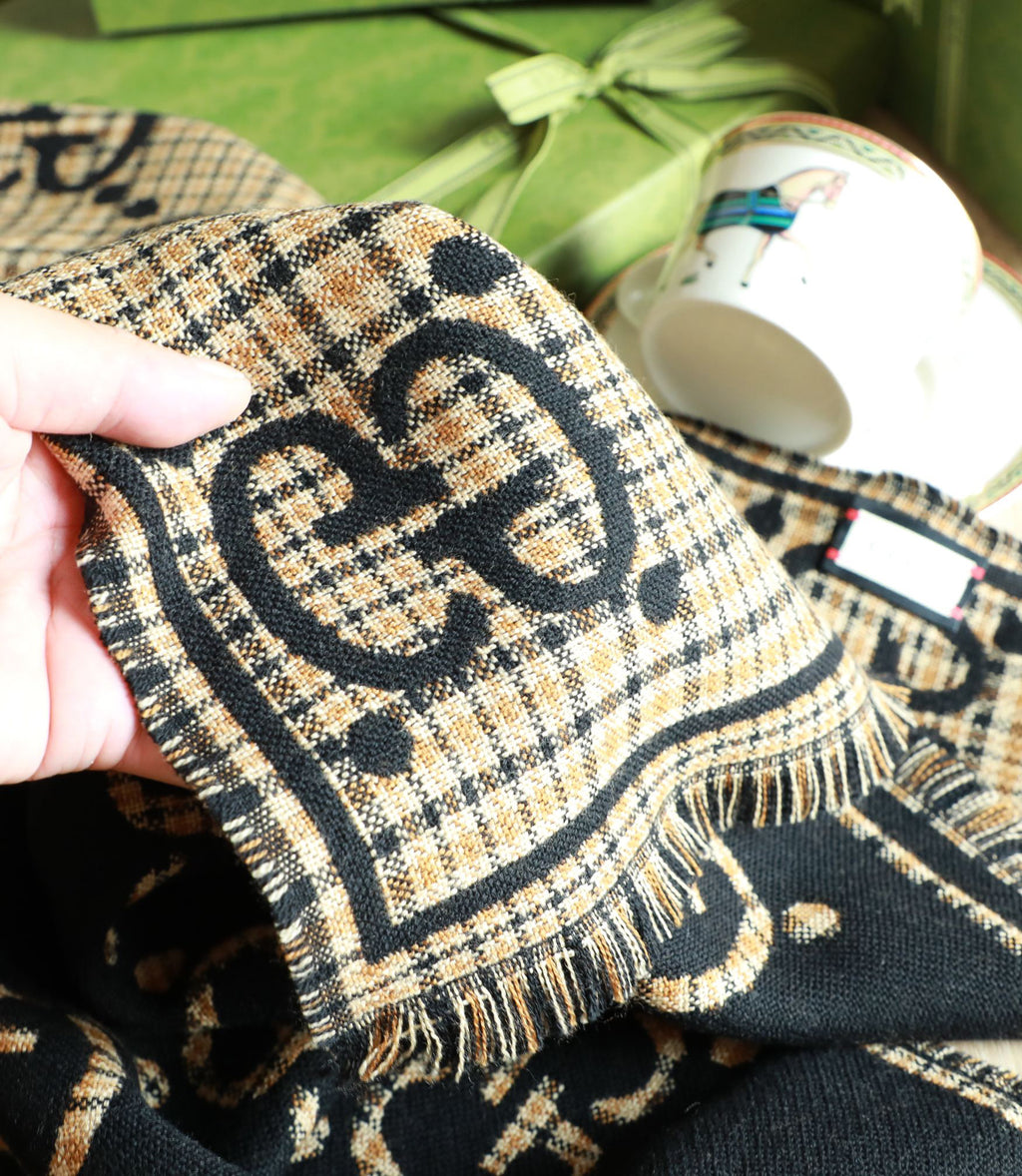 Gucci Scarf - 973239532 - Photo 2