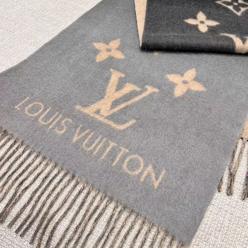 Louis Vuitton Gradient Scarf - 944935548 - Photo 2