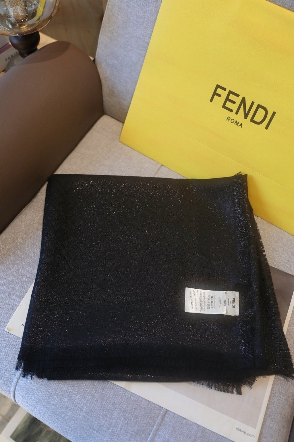 Fendi Jacquard Logo Detail Square Scarf - 1245374692 - Photo 2