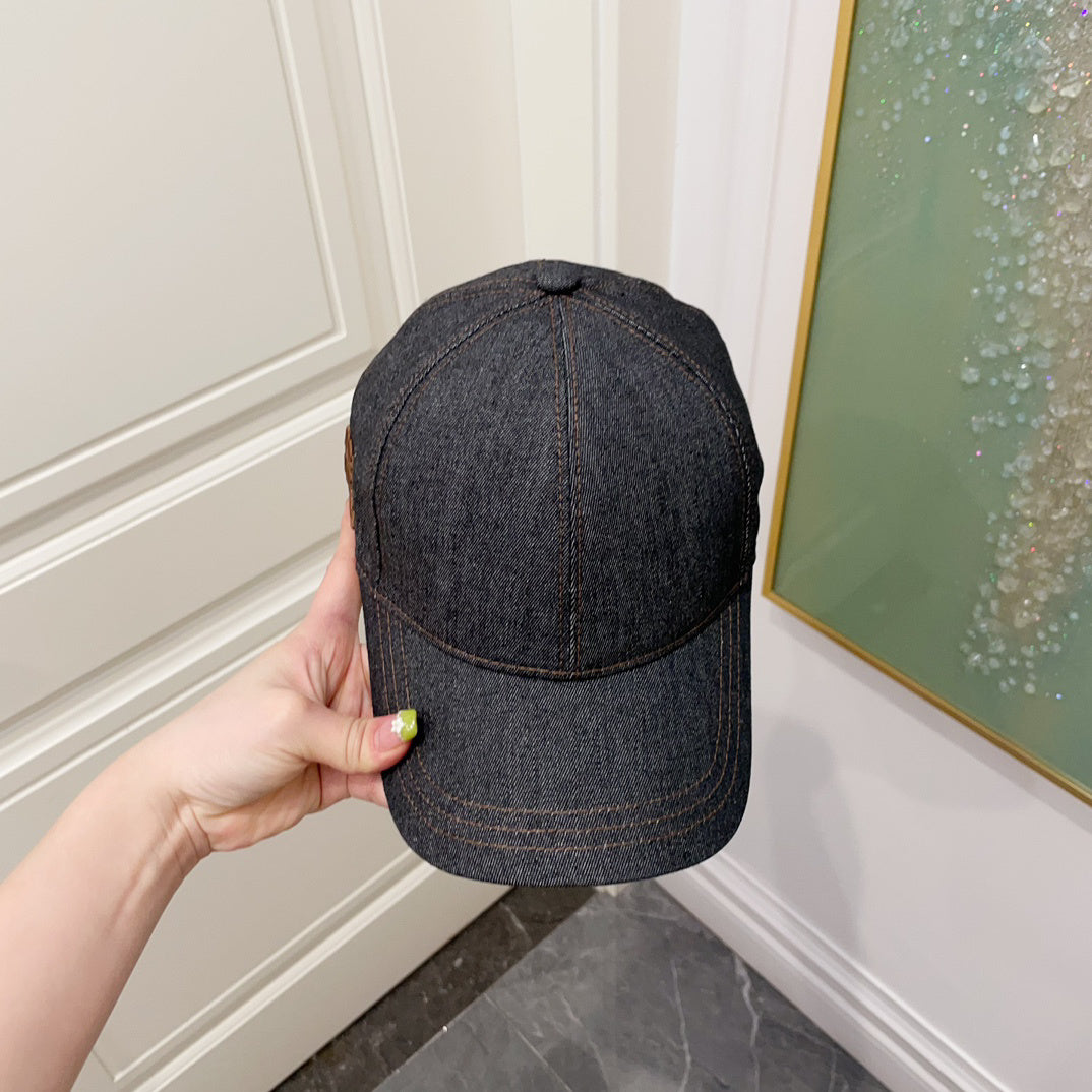 Miu Miu Baseball Cap - 1002656941 - Photo 2