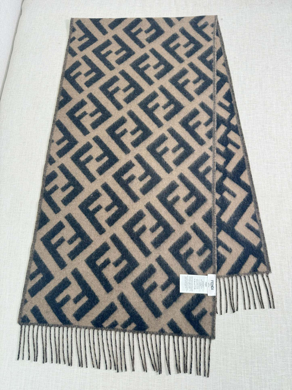 Fendi Jacquard Logo Detail Scarf - 973645456 - Photo 2