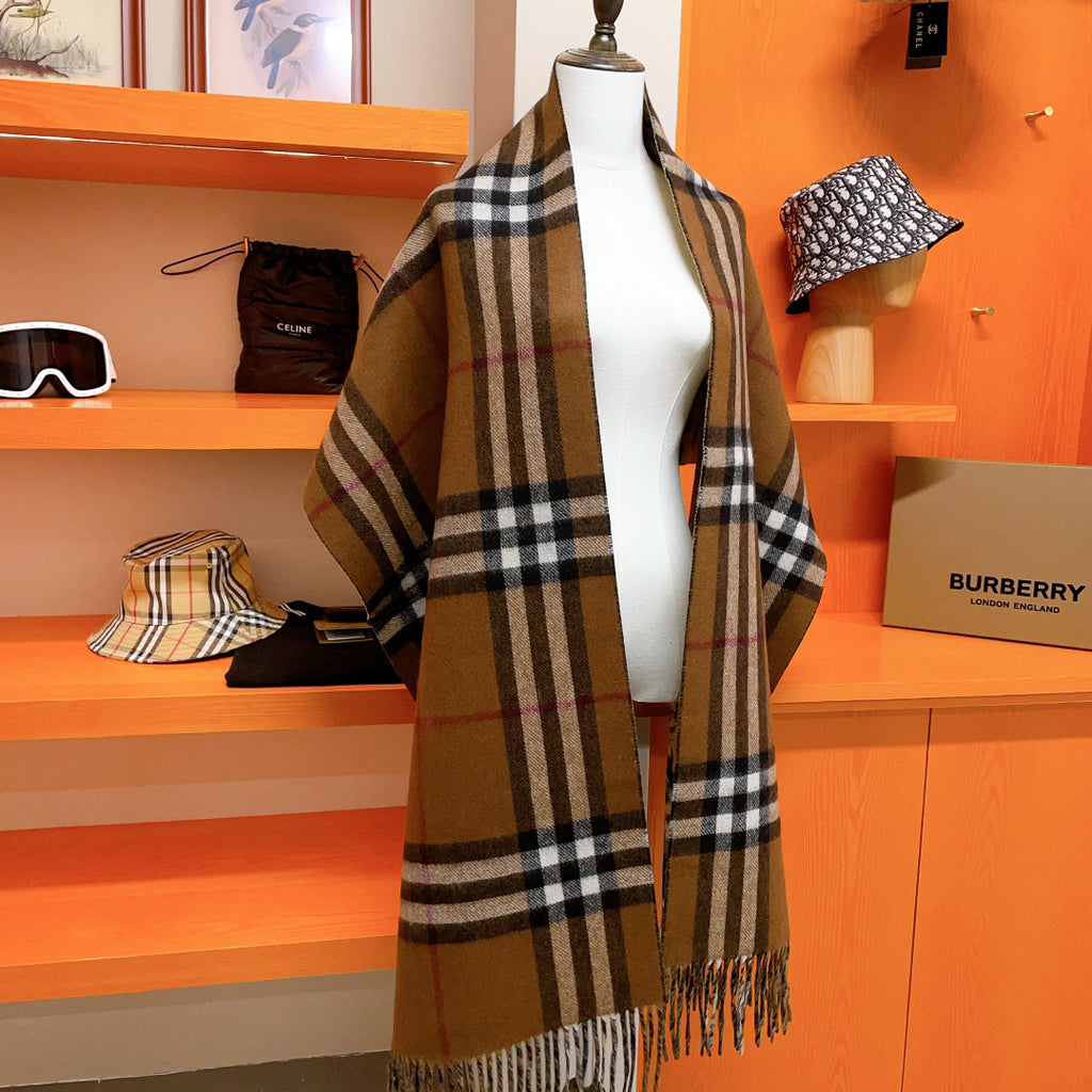 Burberry Check Pattern Jacquard Scarf - 974834255 - Photo 2