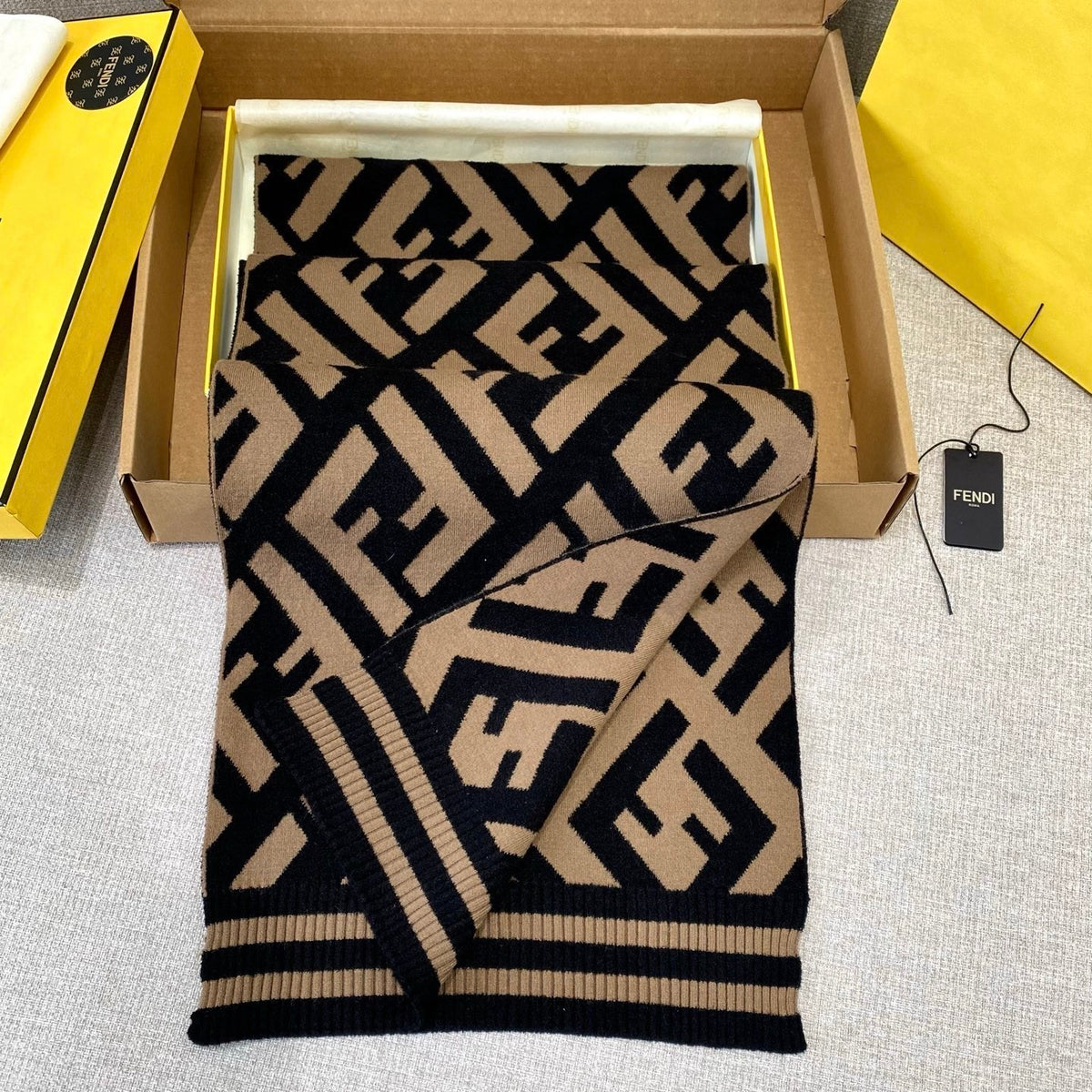 Fendi Jacquard Logo Detail Scarf - 1245380499 - Photo 2