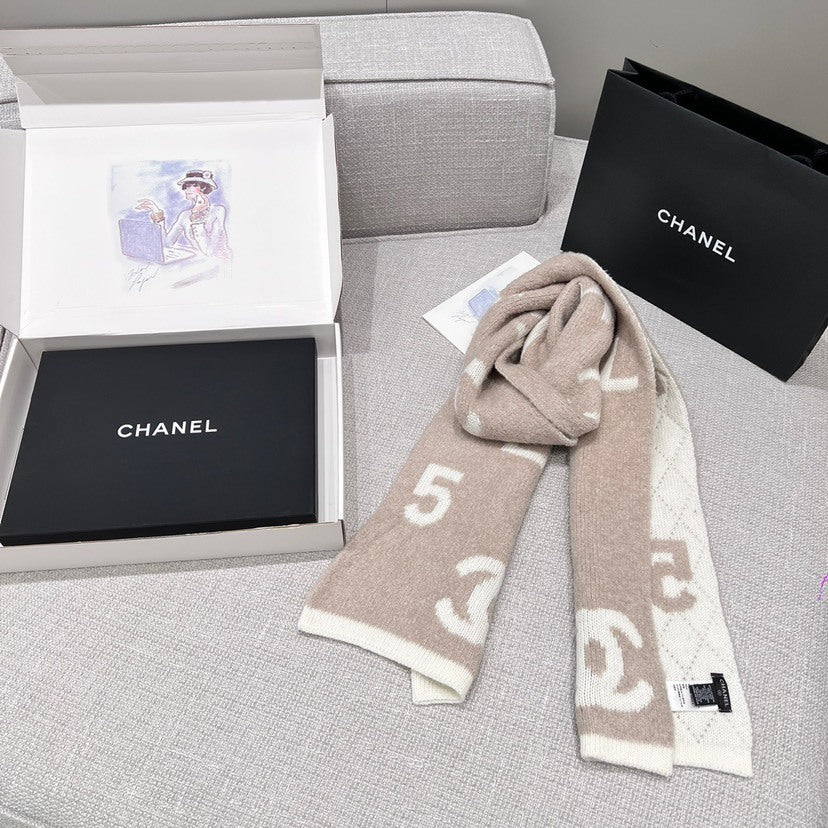 Chanel Jacquard Scarf - 945555725 - Photo 2