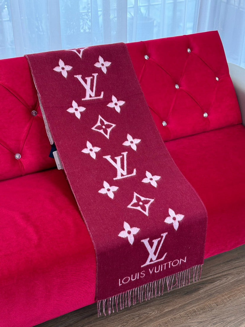 Louis Vuitton Scarf - 950907896 - Photo 2