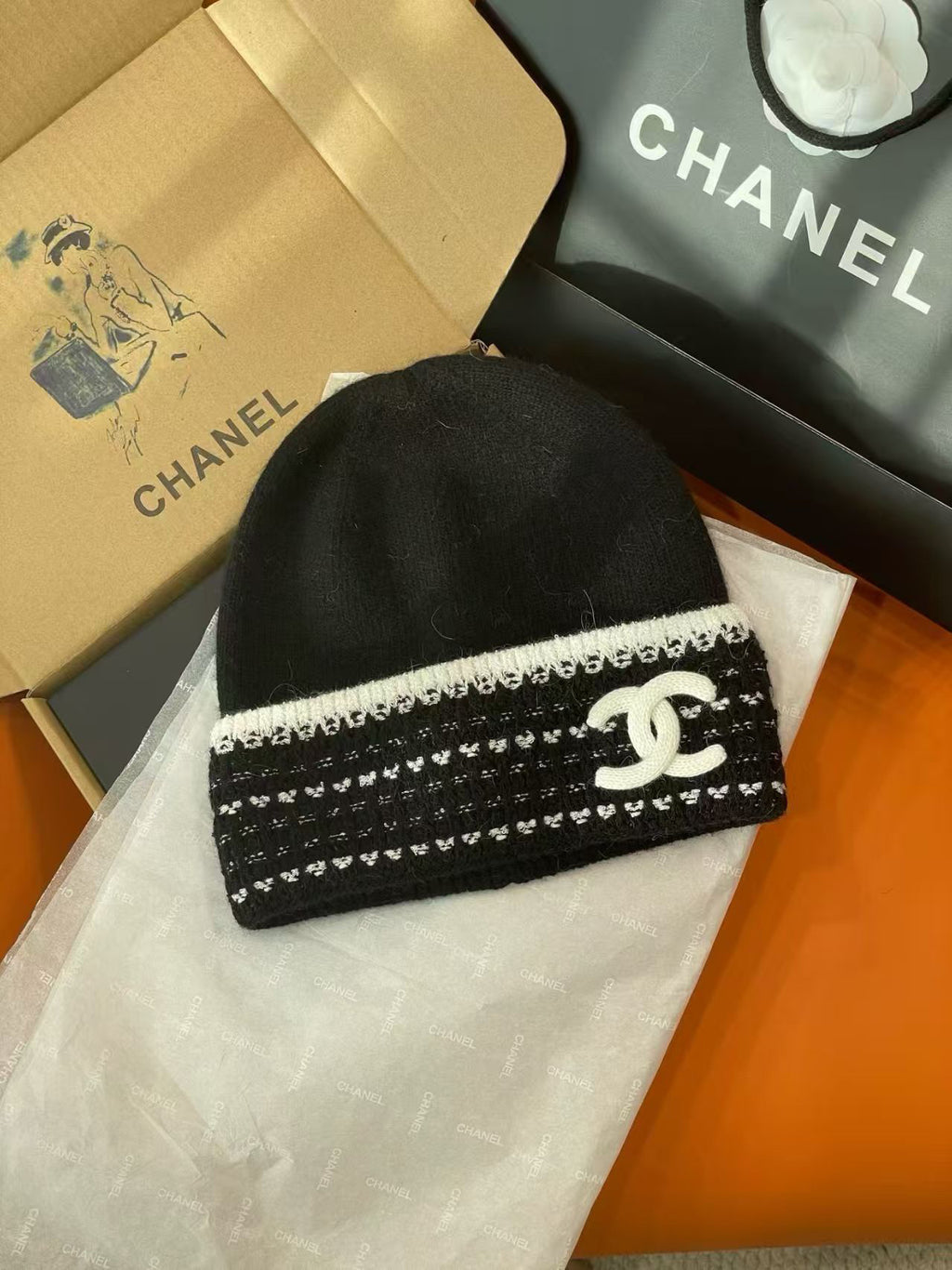 Chanel Logo Detail Knit Beanie - 1149273130 - Photo 2