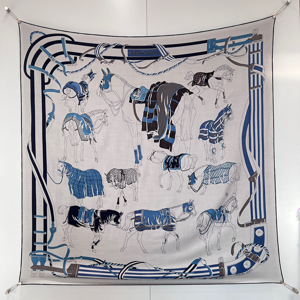 Hermes Square Scarf - 1013462234 - Photo 2