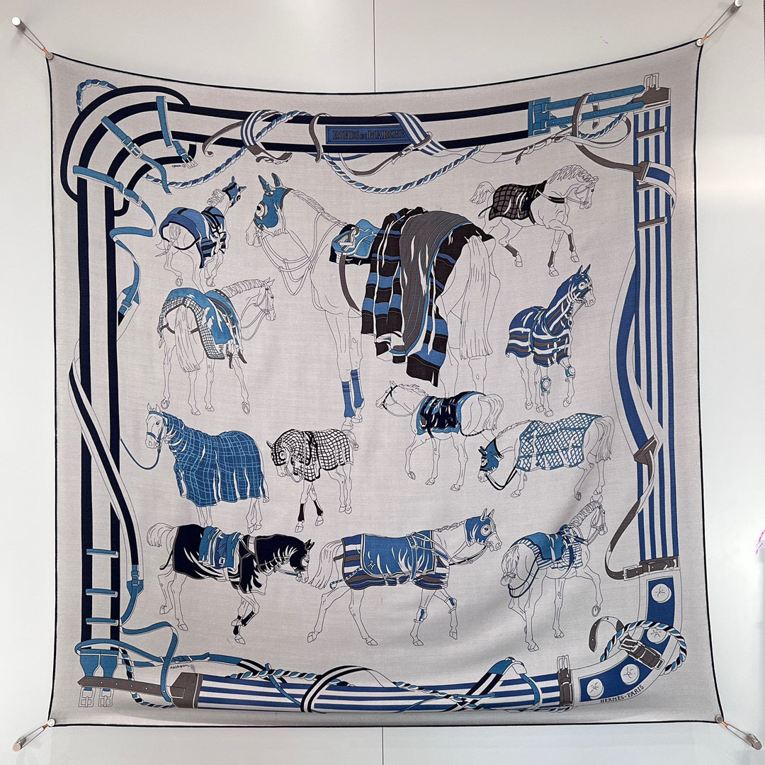 Hermes Square Scarf - 1013462234 - Photo 2